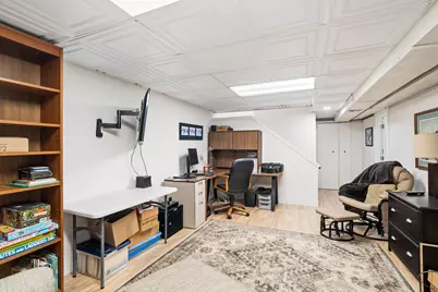 8179 S Forest Hills Cir, Franklin, WI 53132 - Photo 22