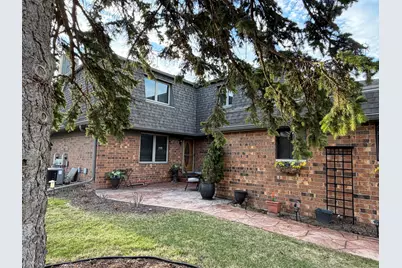 8179 S Forest Hills Cir, Franklin, WI 53132 - Photo 30