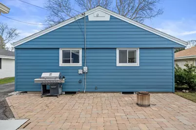 714 W Montclaire Ave, Glendale, WI 53217 - Photo 26