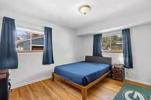 714 W Montclaire Ave, Glendale, WI 53217 - Photo 14