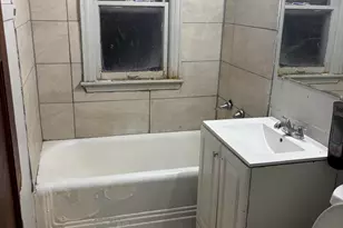 4952 N 25th St, Milwaukee, WI 53209 - Photo 10