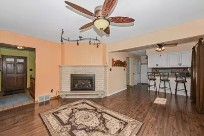 1993  Rambling Rose Rd, Waukesha, WI 53186 - Photo 6