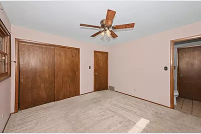 1993  Rambling Rose Rd, Waukesha, WI 53186 - Photo 12