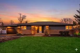 9032 N Regent Rd, Bayside, WI 53217 - Photo 1