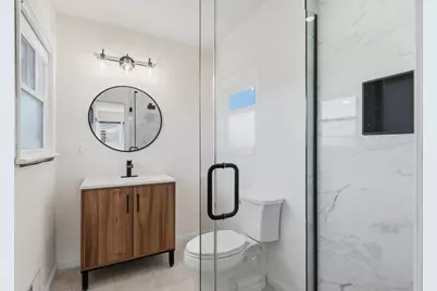 9032 N Regent Rd, Bayside, WI 53217 - Photo 12