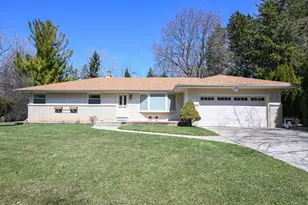 11920 W Arthur St, West Allis, WI 53227 - Photo 2