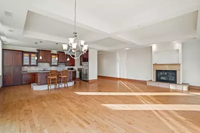 1313 N Franklin Pl #504, Milwaukee, WI 53202 - Photo 14