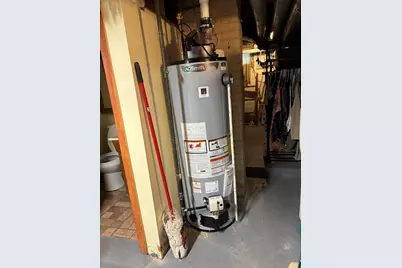 3914 N 16th St, Milwaukee, WI 53206 - Photo 10