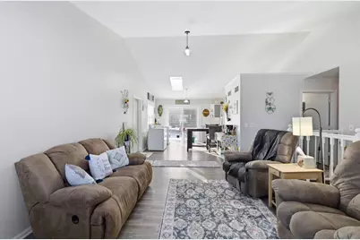 27741  Kramer Rd, Racine, WI 53185 - Photo 6