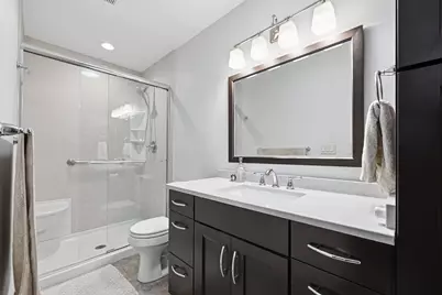4390 S Longview Dr, New Berlin, WI 53151 - Photo 20