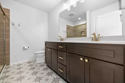 N67W25382  Breckenridge Ct, Sussex, WI 53089 - Photo 14