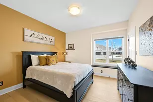 N65W15789 Fox Meadow Dr, Menomonee Falls, WI 53051 - Photo 20