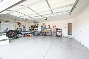 N65W15789 Fox Meadow Dr, Menomonee Falls, WI 53051 - Photo 36