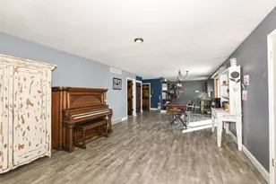 1118 Cottonwood St, Delavan, WI 53115 - Photo 6