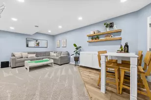 3260 S Regal Dr, New Berlin, WI 53151 - Photo 36