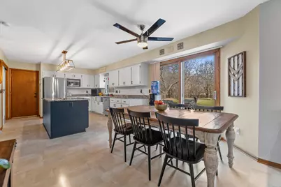 3260 S Regal Dr, New Berlin, WI 53151 - Photo 4