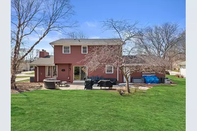 3260 S Regal Dr, New Berlin, WI 53151 - Photo 2