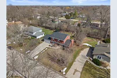 3260 S Regal Dr, New Berlin, WI 53151 - Photo 42