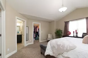 558 Yosemite Ave, Hartford, WI 53027 - Photo 16