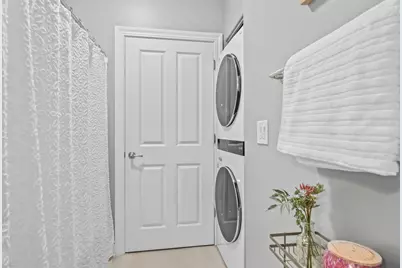 1915 N Water St #303, Milwaukee, WI 53202 - Photo 28