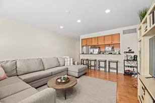 1915 N Water St, Milwaukee, WI 53202 - Photo 4