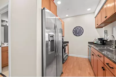 1915 N Water St #303, Milwaukee, WI 53202 - Photo 16