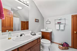303 Pine Terrace, Oconomowoc, WI 53066 - Photo 28