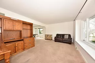 W173N5132 Mulberry Ln, Menomonee Falls, WI 53051 - Photo 4