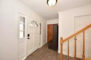 W173N5132 Mulberry Ln, Menomonee Falls, WI 53051 - Photo 2