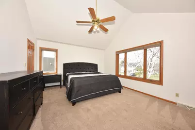 W173N5132  Mulberry Ln, Menomonee Falls, WI 53051 - Photo 28