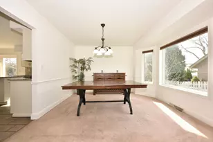 W173N5132 Mulberry Ln, Menomonee Falls, WI 53051 - Photo 8