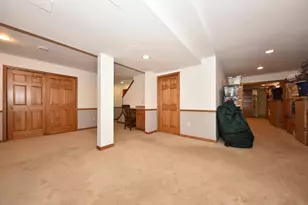 W173N5132 Mulberry Ln, Menomonee Falls, WI 53051 - Photo 32