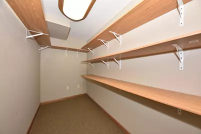 W173N5132  Mulberry Ln, Menomonee Falls, WI 53051 - Photo 34