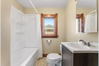 413  Sherman St, Houston, MN 55943 - Photo 18