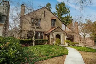 3467 N Frederick Ave, Milwaukee, WI 53211 - Photo 6