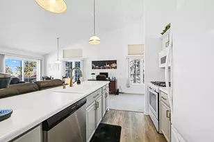 708 Geneva National Ave, Geneva, WI 53147 - Photo 10