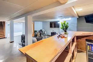 755 N 112th St, Wauwatosa, WI 53226 - Photo 20