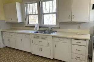 108 E Sherman Ave, Fort Atkinson, WI 53538 - Photo 4