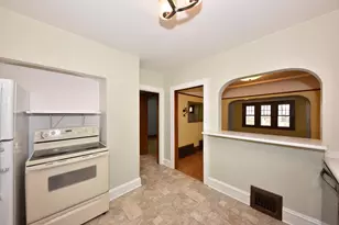 6425 W Chambers St, Milwaukee, WI 53210 - Photo 14