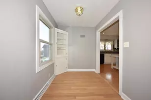 309 W Washington St, Port Washington, WI 53074 - Photo 10