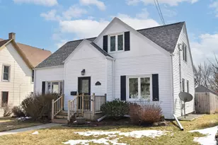 309 W Washington St, Port Washington, WI 53074 - Photo 2