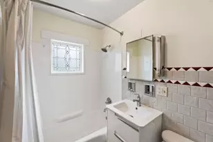 754 Summit Ave, Oconomowoc, WI 53066 - Photo 18