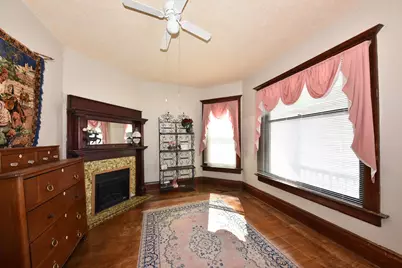 1016 N 29th St, Milwaukee, WI 53208 - Photo 2