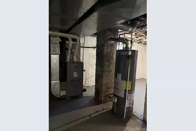 1238 N 34th St, Milwaukee, WI 53208 - Photo 8