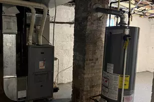 1238 N 34th St, Milwaukee, WI 53208 - Photo 8