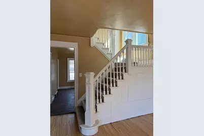 1238 N 34th St, Milwaukee, WI 53208 - Photo 2