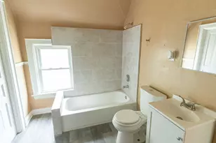 1238 N 34th St, Milwaukee, WI 53208 - Photo 8
