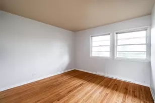 5706 W Luebbe Ln, Milwaukee, WI 53223 - Photo 24