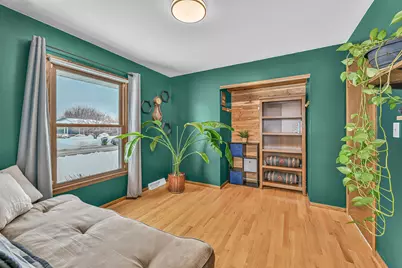 N66W24411  Champeny Rd, Sussex, WI 53089 - Photo 24