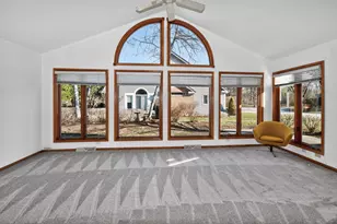 2415 Walnut Grove Ct, Brookfield, WI 53005 - Photo 10